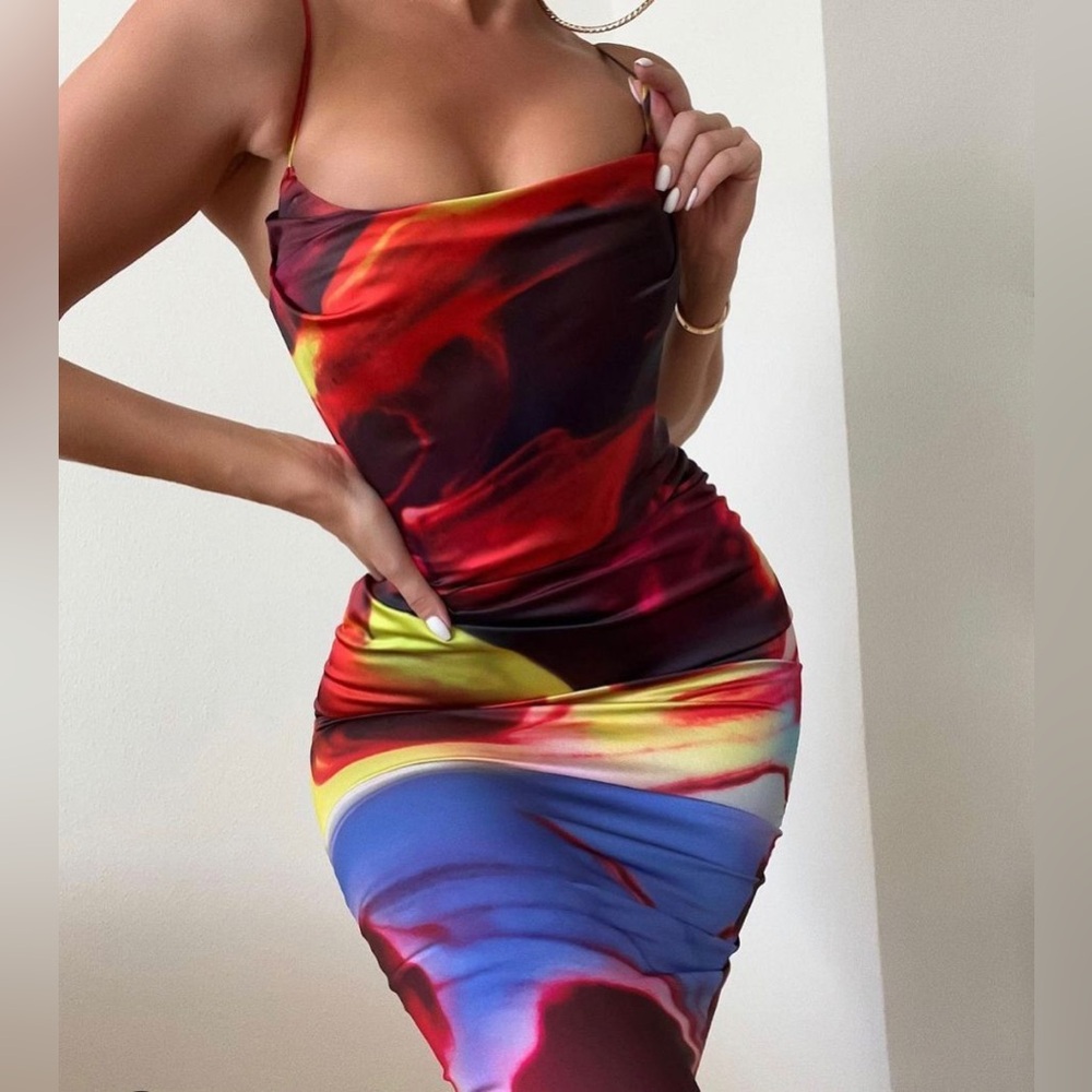 House of CB ‘Mitzi’ satin corset midi dress NWOT size M - Picture 8 of 15